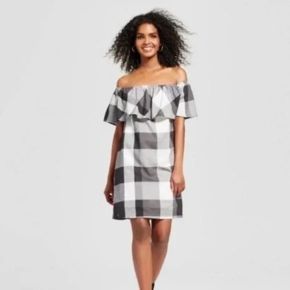NWT Who What Wear Black Buffalo Check Off the Shoulder Dress NEW - Picture 1 of 7